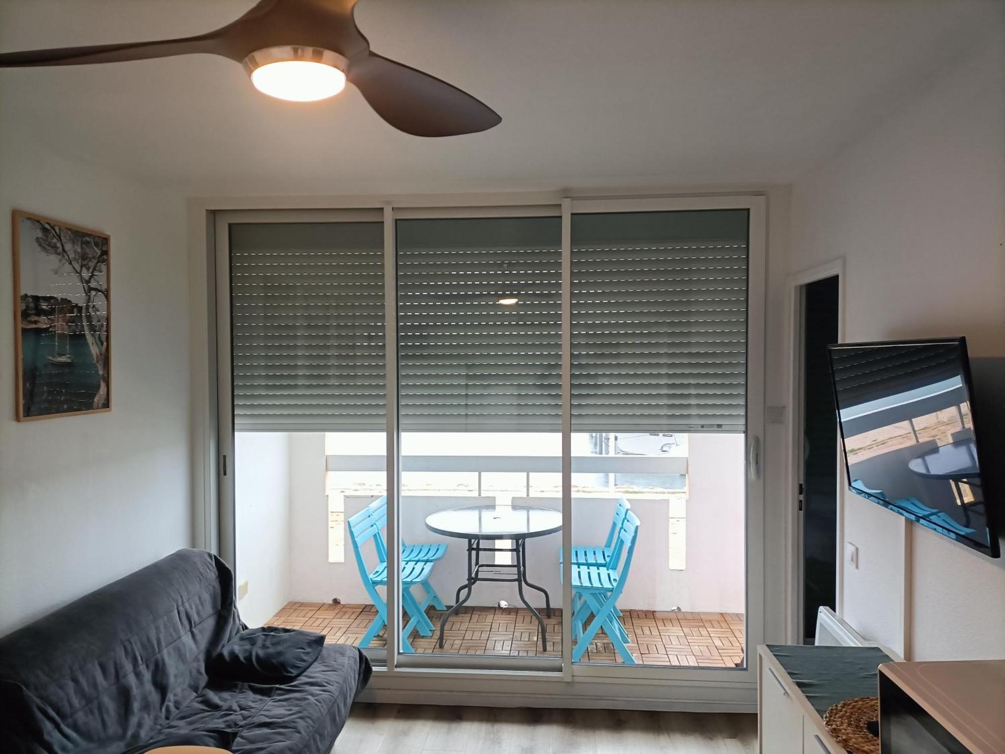 T2 Cabine Avec Tres Belle Vue Sur Le Port De Plaisance Leucate Exterior photo